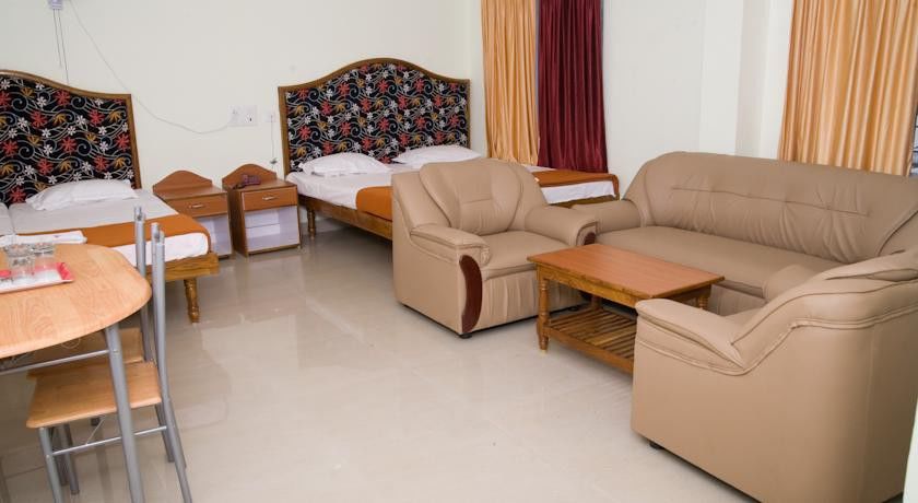 Vihas Inn Tirupati Bagian luar foto