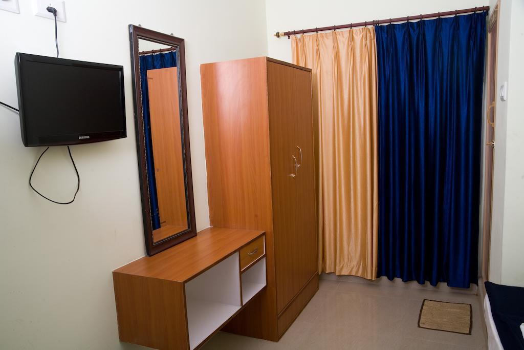 Vihas Inn Tirupati Ruang foto