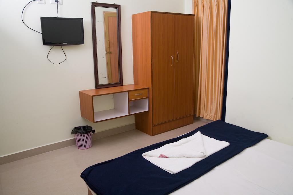 Vihas Inn Tirupati Ruang foto